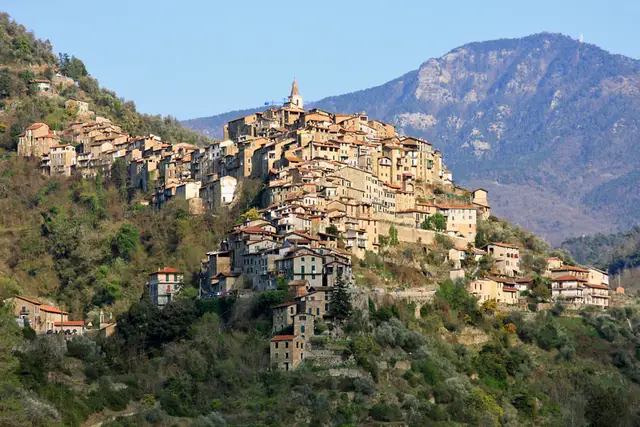 Il paese: Apricale