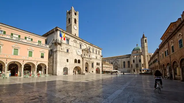 Il paese: Ascoli Piceno