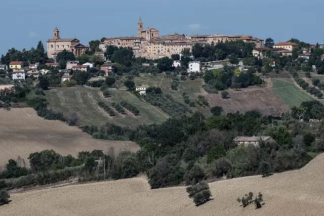 Il paese: Belvedere Ostrense