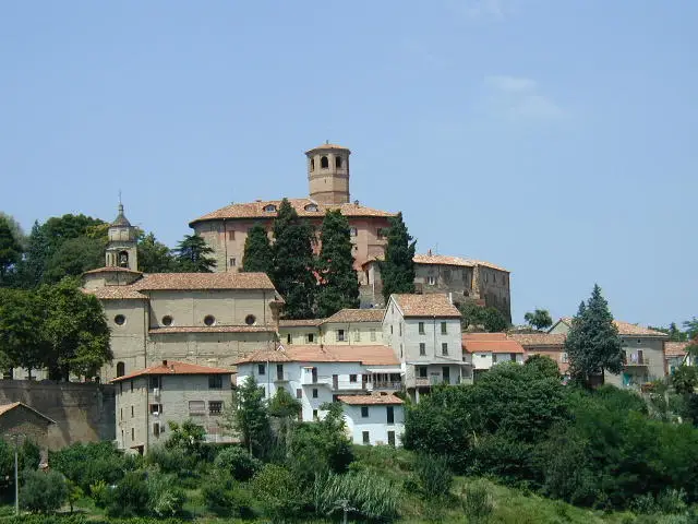 Il paese: Calamandrana