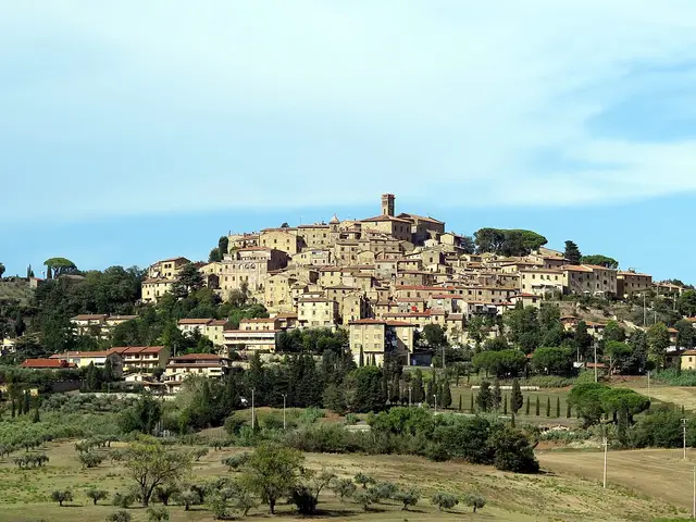 Il paese: Casale Marittimo