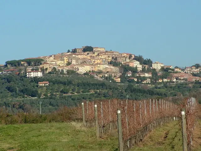 Il paese: Castagneto Carducci