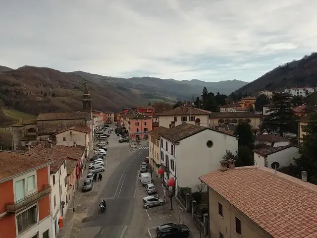 Il paese: Castel del Rio