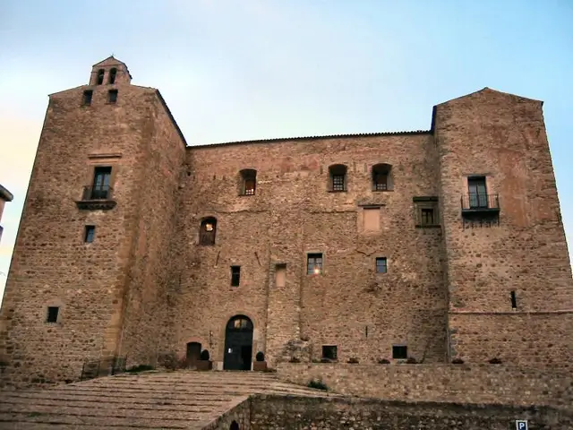 Il paese: Castelbuono