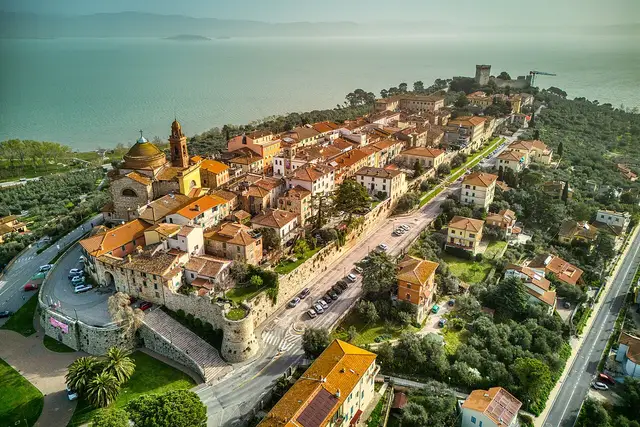 Il paese: Castiglione del Lago