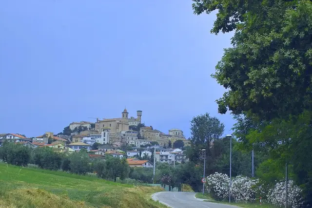 Il paese: Colonnella