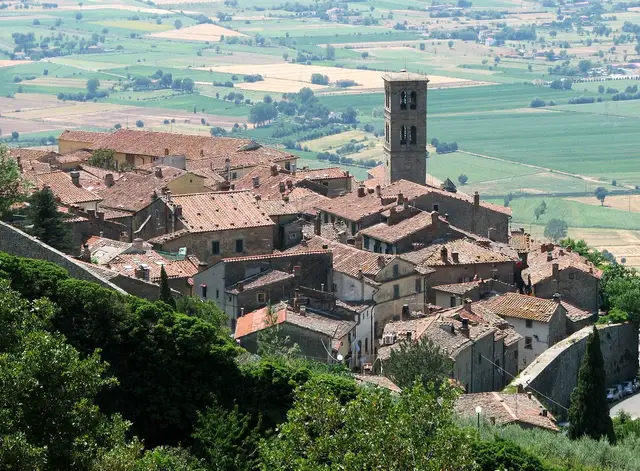 Il paese: Cortona