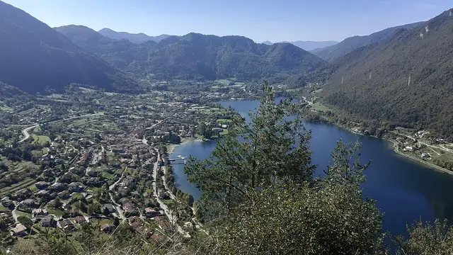 Il paese: Idro