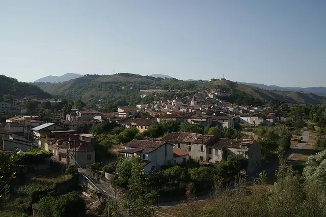 Il paese: Laino Borgo
