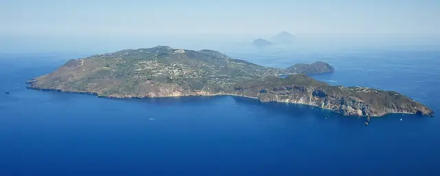 Il paese: Lipari