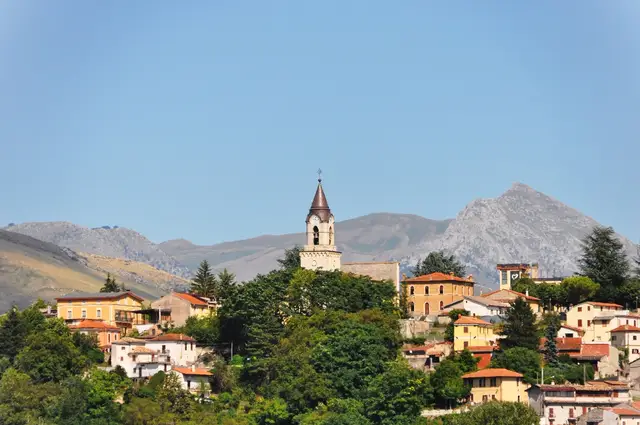 Il paese: Magliano de' Marsi