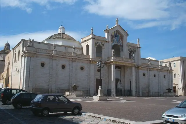 Il paese: Manfredonia