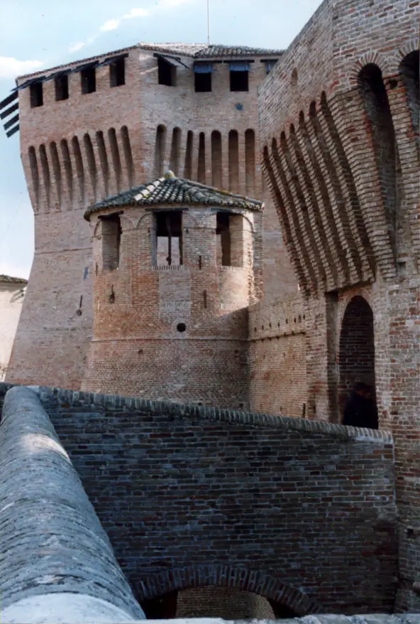 Il paese: Mondavio