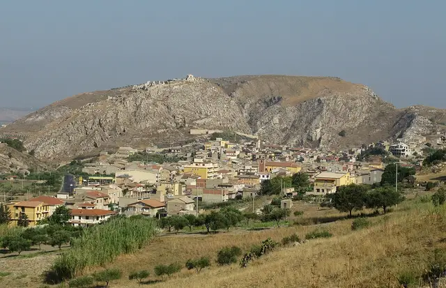 Il paese: Montallegro