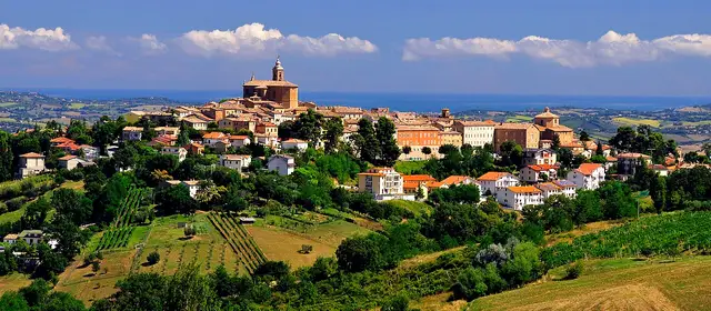 Il paese: Montecarotto