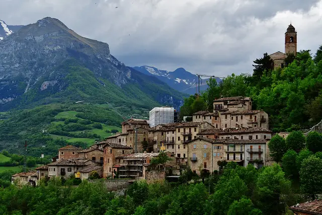 Il paese: Montefortino