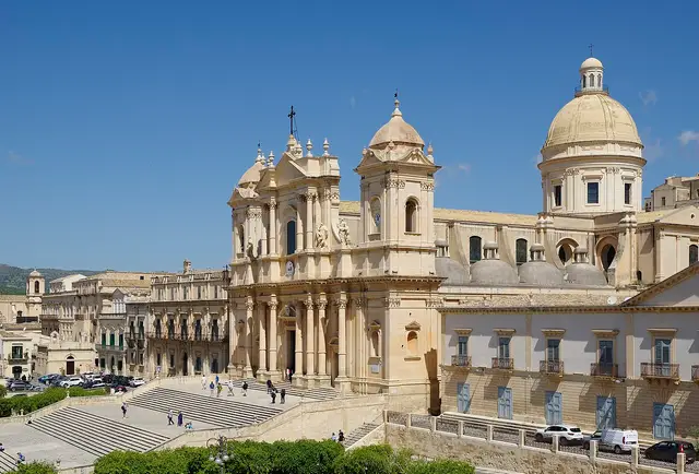 Il paese: Noto