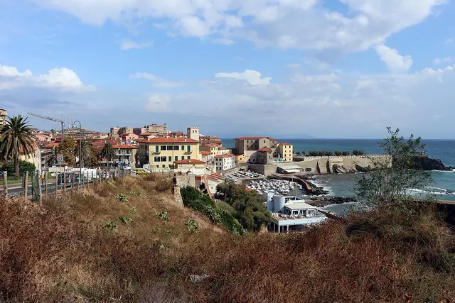 Il paese: Piombino