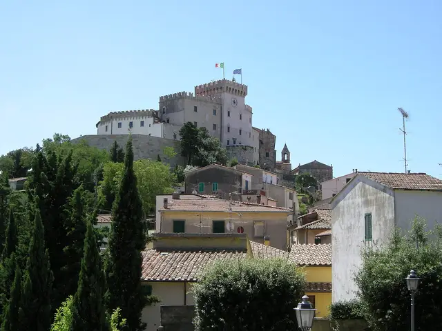 Il paese: Rosignano Marittimo