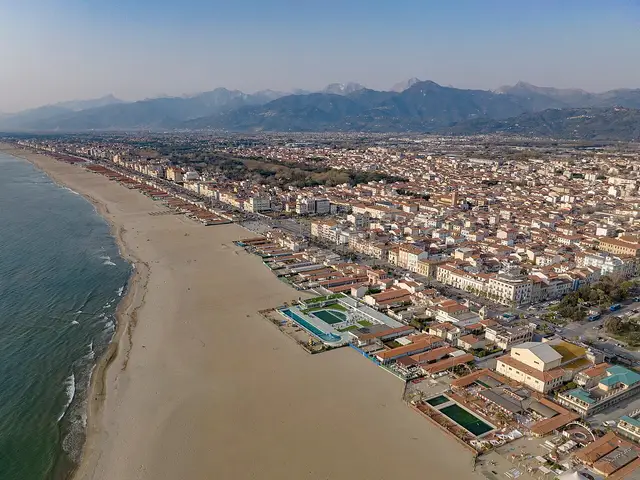 Il paese: Viareggio