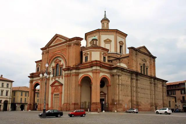 Il paese: Voghera